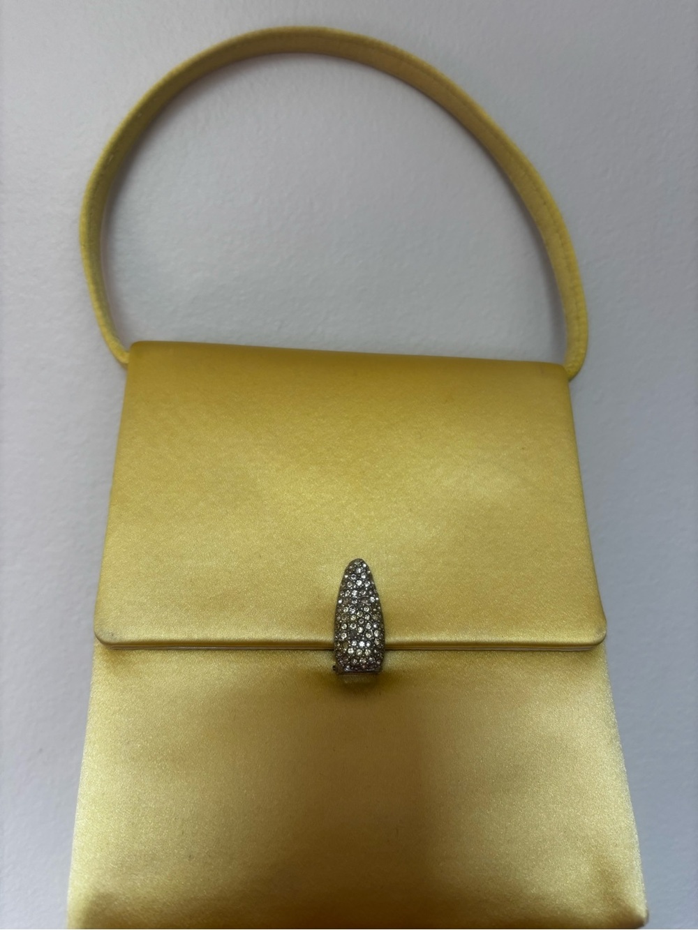 VTG  Beinen Davis bag  with Rhinestone Teardrop Pull Clasp
